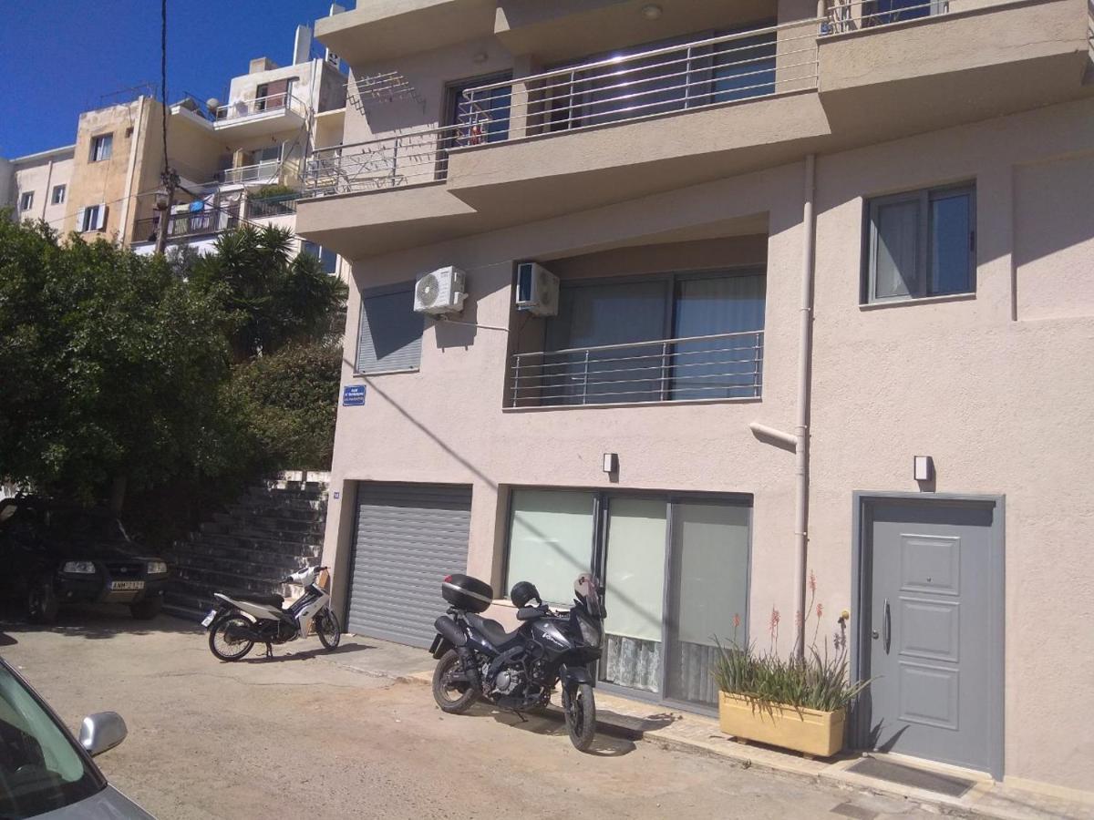 Holy Paraskevi Apartment อายิโอสนิโกลาโอส ภายนอก รูปภาพ